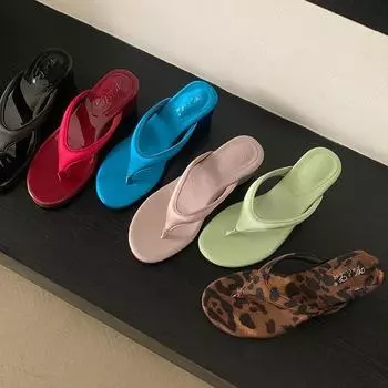 2025 new summer leopard print toe sandals red sandals wedge heel high heel foot flip-flops shoes women s shoes outside 35 чёрный