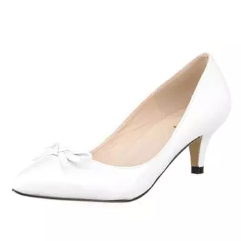 2025 New Women Pumps Sexy 5cm Low Heels Kitten Patent Leather Pointed Toe High Heels Office Work Pumps Bowknot Red Wedding Shoes 35