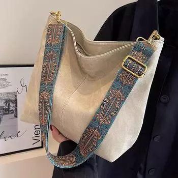 2025 Новая стильная сумка-тоут для женщин, большая вместительная сумка через плечо, сумка из искусственной кожи для поездок на работу, повседневная модная повседневная сумочка кофейный