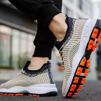 2025 новая весенняя мужская обувь спортивная обувь универсальная повседневная трендовая обувь дышащая сетчатая нескользящая беговая обувь дорожная обувь 39