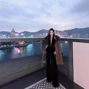 2025 Новая Зимняя Теплая и Модная Женская Одежда для Среднего и Пожилого Возраста Имитация Меха Норки Мех Средней Длины Куртка Темпераментный Мех One size fits all