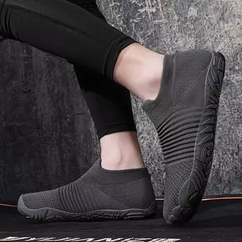 2025 новые уличные туфли большого размера с широким носком из хлопчатобумажной ткани, с пятью пальцами, носки с одной педалью, мужская повседневная обувь 36