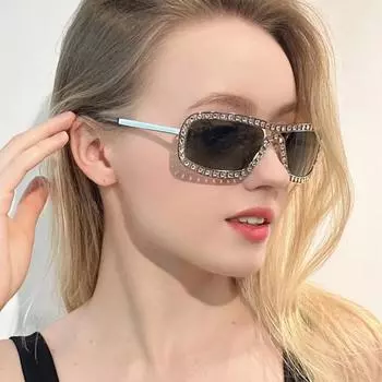 2025 Новые женские солнцезащитные очки с инкрустацией искусственными бриллиантами, роскошный дизайнерский стиль, женские солнцезащитные очки для путешествий и шопинга, для вождения, UV400