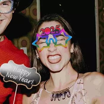 2025 Очки Новогодняя вечеринка Украшения для глаз Пластиковый реквизит Солнцезащитные очки Реквизит для фотосъемки Рождественские украшения Смешные очки A1