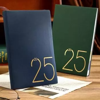 2025 Планировщик Календарь Ежемесячный Еженедельный Планировщик Янв. по декабрь. Ежедневник-планировщик на 2025 год с ежемесячным темно-синий
