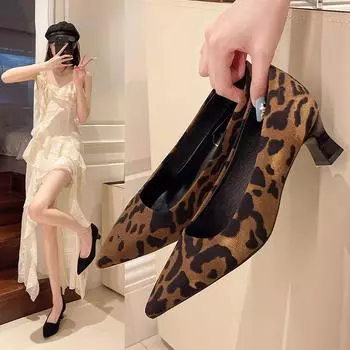 2025 single shoes pointed thin heels new suede medium heel shallow high heels women s large size women s shoes women s foreign trade shoes 34 цветной печати леопарда