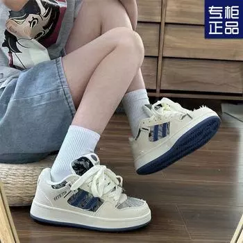 2025 spring and autumn new retro Hong Kong style bread shoes women s fashion trend versatile casual board shoes student denim canvas shoes 35