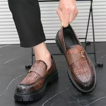 2025 spring and autumn new trend business casual men s shoes British style one pedal thick sole heightening casual leather shoes men 38 чёрный