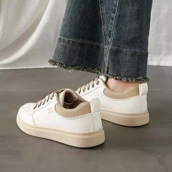 2025 spring little white shoes new Korean version ins female students platform heightening sports board shoes casual non-slip tide shoes 35