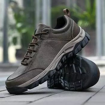 2025 spring men s shoes leather surface versatile sports shoes men s comfortable leisure middle-aged and elderly running large size board shoes 39