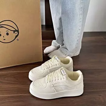 2025 spring new flat-bottomed niche versatile little white shoes women s Korean version low-top sports and leisure shoes sub-board shoes 35 красный