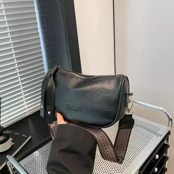 2025 spring women s bag premium sense retro Maillard solid color shoulder bag design versatile bag коричневый