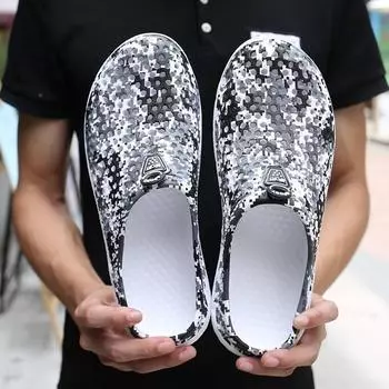 2025 summer men s personalized camouflage sandals lazy bird s nest casual hole shoes bag head catch the sea beach shoes 40