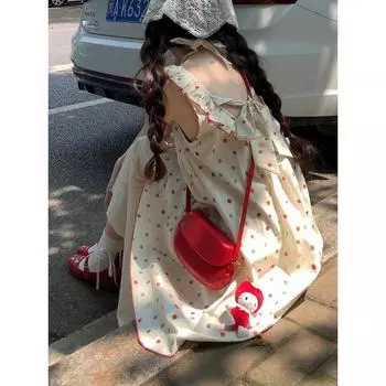 2025 Summer New Arrival South Korea Retro Ins Red Saddle Bag Crossbody Small Bag Female Easiest for Match Simple Mobile Phone Bag Red without pendant
