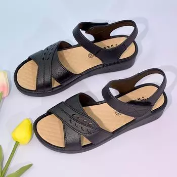 2025 Summer New Casual Mom Shoes with Slope Heel Thick Bottom Anti Slip Soft Bottom Sandals Velcro Beach Shoes 36