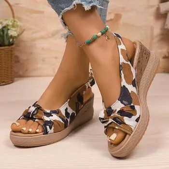 2025 summer new European and American style round head open-toed leopard print one-word buckle women s large size wedge sandals 36 хаки