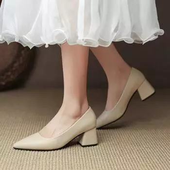 2025 summer new high-end layer empty work shoes high heels women s elegant pointed patent leather single shoes black thick heel 35