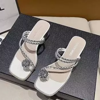 2025 summer new rhinestone French thick heel slippers women s outer wear cover toe cool slippers fairy wind middle heel Roman sandals 34