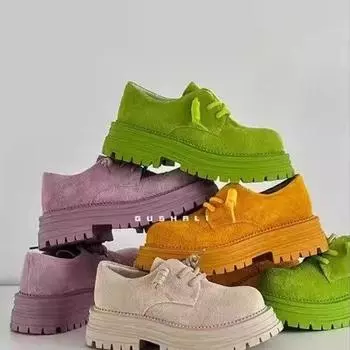 2025 versatile niche rhubarb boots Martin boots short boots thick sole inner height increase outdoor hiking 35