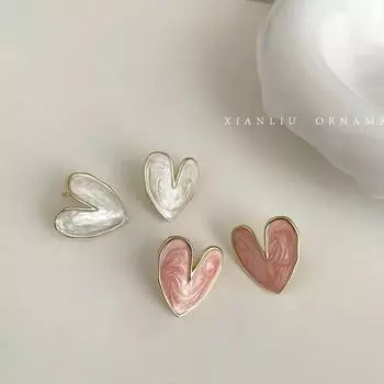 2025 Высококачественные серьги с жемчугом в японском и корейском стиле для девочек — свежие, универсальные и элегантные украшения коралловый