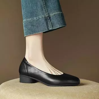 2025 весенние легкие роскошные туфли из овчины для бабушки, заостренные туфли на толстом каблуке среднего каблука, туфли в стиле ретро, универсальные туфли на высоком каблуке для женщин 34