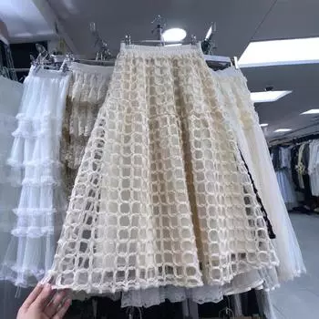 2025 весна и лето новая французская однотонная ажурная юбка крючком из тяжелой промышленности, тонкая ретро-юбка в стиле а-образного кроя one size fits all чёрный