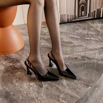 2025 весна и лето новые черные универсальные туфли на небольшом толстом каблуке женские легкие сексуальные французские босоножки на высоком каблуке с пряжкой 34