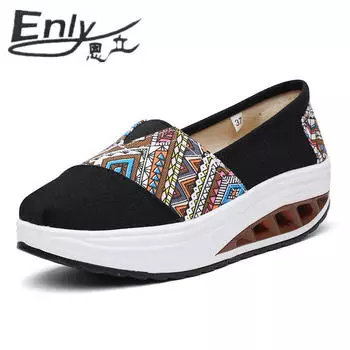 2025 весна новые парусиновые туфли женские на платформе чехлы для ног парусиновые качающиеся туфли соответствующие цвета этнический стиль тканевые туфли дышащие женские туфли 35