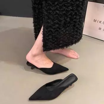 2025 весна новые полутапочки с сумкой на голову женские универсальные туфли на толстом каблуке с леопардовым принтом ленивые заостренные туфли с неглубоким носком модные женские 34