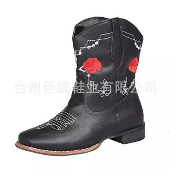 2025 winter European and American foreign trade women s boots Juti spot new large size embroidered rose retro women s short boots 35