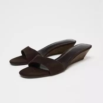 2025 Women s New Style Elegant Slope heel cool slippers Summer Women s Fashion Open Toe shoes Ladies Evening Party Shoes 35