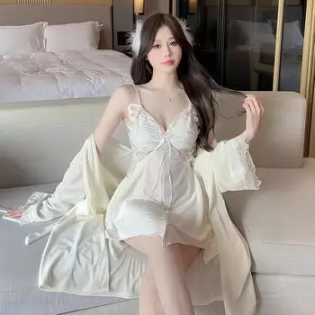 2025 Звездное небо Золотой бархат Женский комплект из двух частей с нагрудными вкладышами Сексуальный женский Бабочка Летать M [80-50kg]