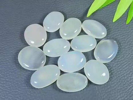 209Cts. Натуральный молочный оникс овальный кабошон драгоценный камень россыпью 12 шт. лот 21-22 мм RQ-2629