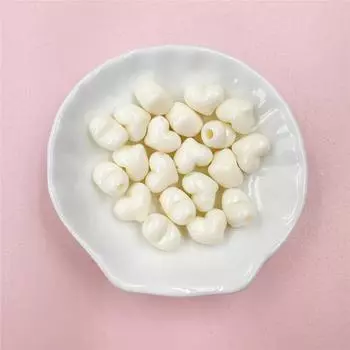 20 шт. 10*11,5 мм модные однотонные акриловые бусины в форме сердца, материал ручной работы для изготовления ювелирных изделий, ожерелья, браслеты, ювелирные аксессуары белый