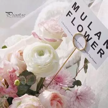 20 шт., держатель для карточек с цветочной композицией, сердце, круглая форма, держатель для номера стола, зажимы для выбора цветов, свадебные украшения, держатель для фотоклипов Round