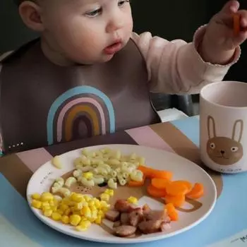 20cm Creative Dinner Plate Lightweight Fruit Snack Plate Dessert Tray Multi-pattern Dish Trays Kitchen Dinnerware Tableware