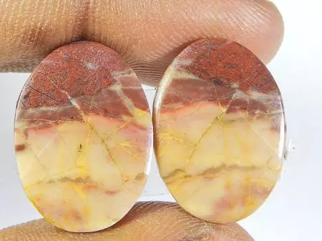 22 карата. Натуральная красная яшма, пара овальных кабошонов, драгоценный камень 15X20X03 мм SK-227