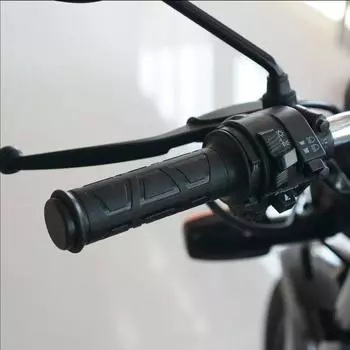 22mm Hand Heated Grips With Switch To Control Temperature Winter Warmer Heated Muffs Sleeves For Motorcycle ATV Scooter
