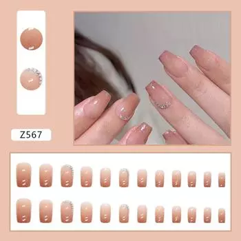 24 кусочка льда через постепенное изменение коричневого европейского квадрата, облаченного в доспехи, нежного и сладкого света, роскоши ветра, вспышки, ворса, алмазного маникюра