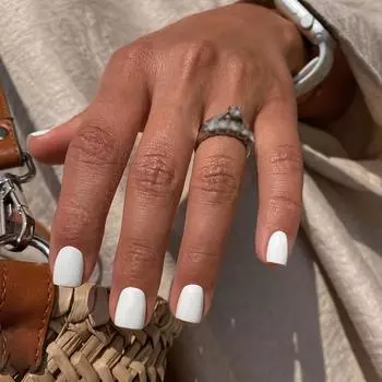 24 шт. Короткие квадратные накладные ногти, однотонные белые накладные ногти, полное покрытие ногтей для женщин белый