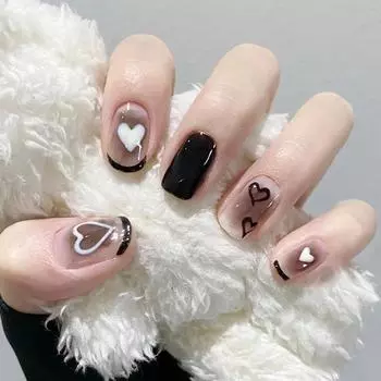 24 шт. накладных ногтей для дизайна ногтей Mysterious Black Love Short Thin Love Nail Piece White Short Готовый продукт без гравировки и шлифовки