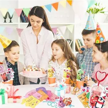 24 шт. открыток ко Дню святого Валентина для детей, тематические открытки с животными и многоразовыми трубочками, мультяшные валентинки для игры по обмену в классе Sets