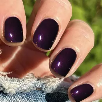24 шт. темно-фиолетовых накладных ногтей, короткие квадратные накладные ногти, глянцевые, приклеиваемые с помощью клейкой ленты + 1 шт. пилочка для ногтей
