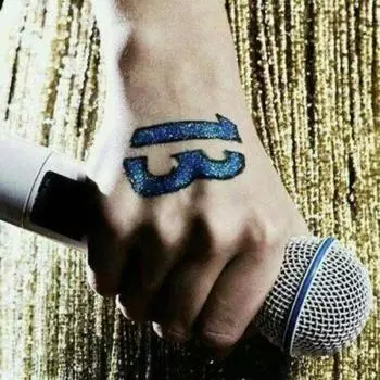 24 шт., временные татуировки с номером 13, блестящие ночные татуировки для рук, идол, концерт, рейв, аксессуары для фанатов, подарок 24PCS