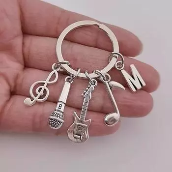 26 Букв Музыкальный Брелок Музыкальная Нота Гитара Подвеска Брелок Микрофон Брелок Креативные Ювелирные Изделия Подарки A