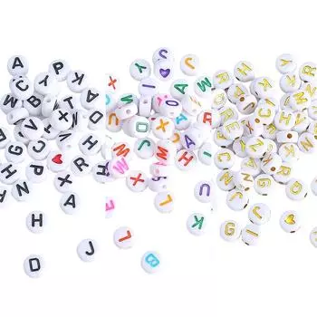 270 шт. акриловые бусины с английскими буквами и золотым сердцем, плоские бусины, ожерелье, браслет, изготовление ювелирных изделий своими руками 4x7mm 270pcs