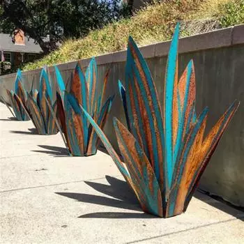 27cm DIY Metal Art Tequila Rustic Sculpture Garden Yard Sculpture Home Decor