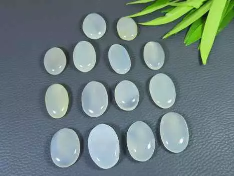 287Cts. Натуральный молочный оникс овальный кабошон драгоценный камень россыпью 14 шт. лот 25-26 мм RQ-2627