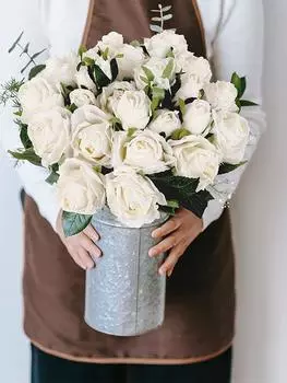 2 букета Искусственные розы Цветы со стеблями Винтажные цветы Искусственные розы Поддельные цветы для стола Свадебные украшения для девичника фиолетовый