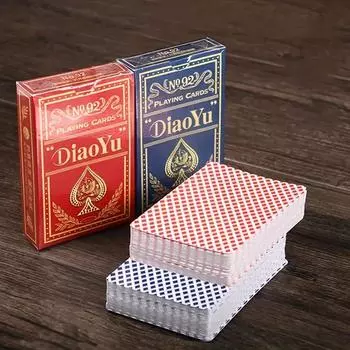 2 колоды карт и 9 кубиков, 1 колода из 56 бумажных игральных карт, набор настольных игр с шестигранными игральными кубиками красный